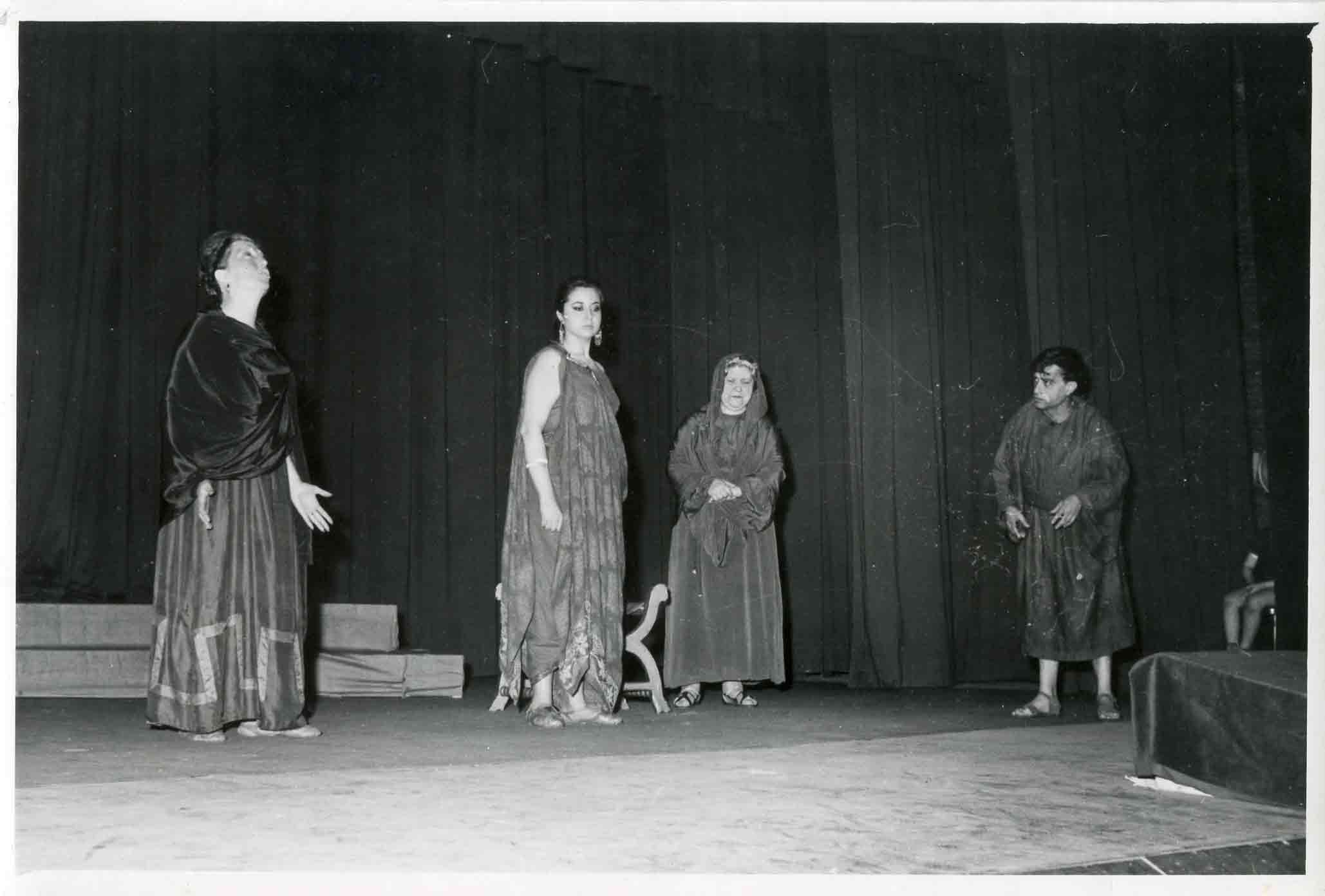 Fotografia. Desconegut. Antigona. Casal de Catalunya (Buenos Aires). 1963