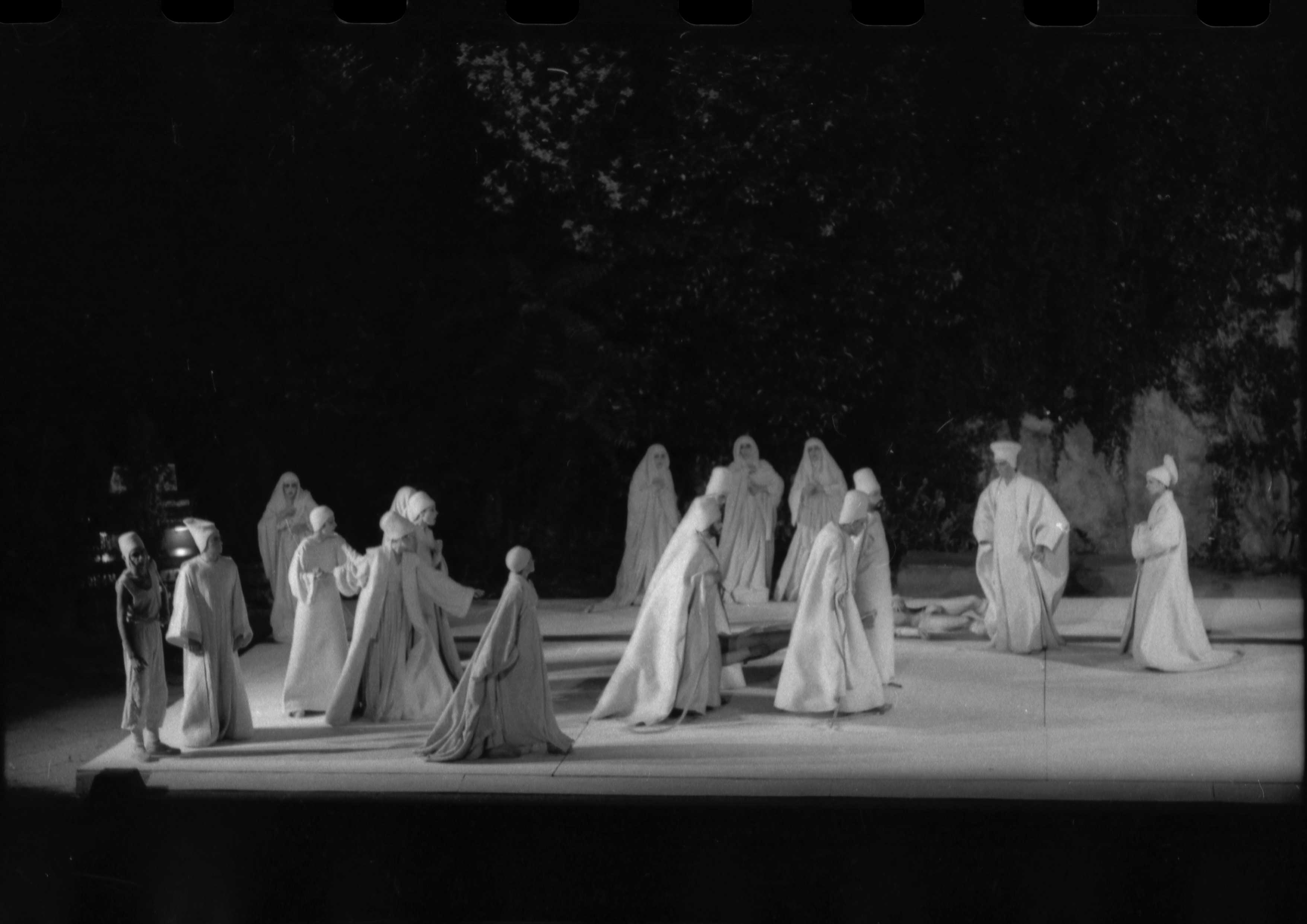 Fotografia. Pau Barceló. Antígona. Teatre Grec. 1979