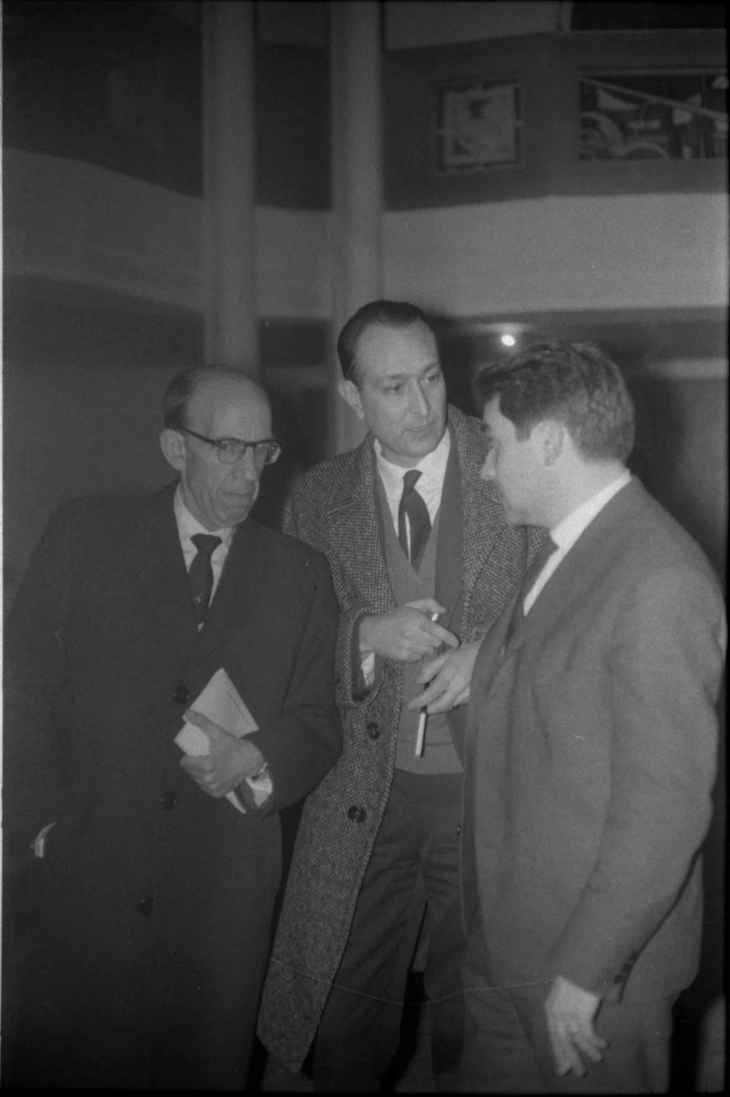 Fotografia. Andreu Basté. Gent de Sinera. Teatre Romea, 25/01/1964