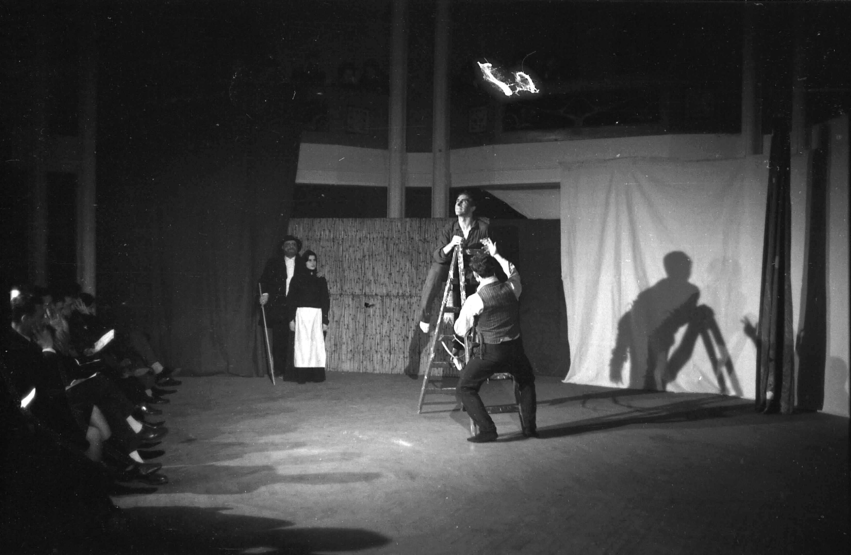 Fotografia. Andreu Basté. Gent de Sinera. Cúpula Coliseum, 19/12/1963