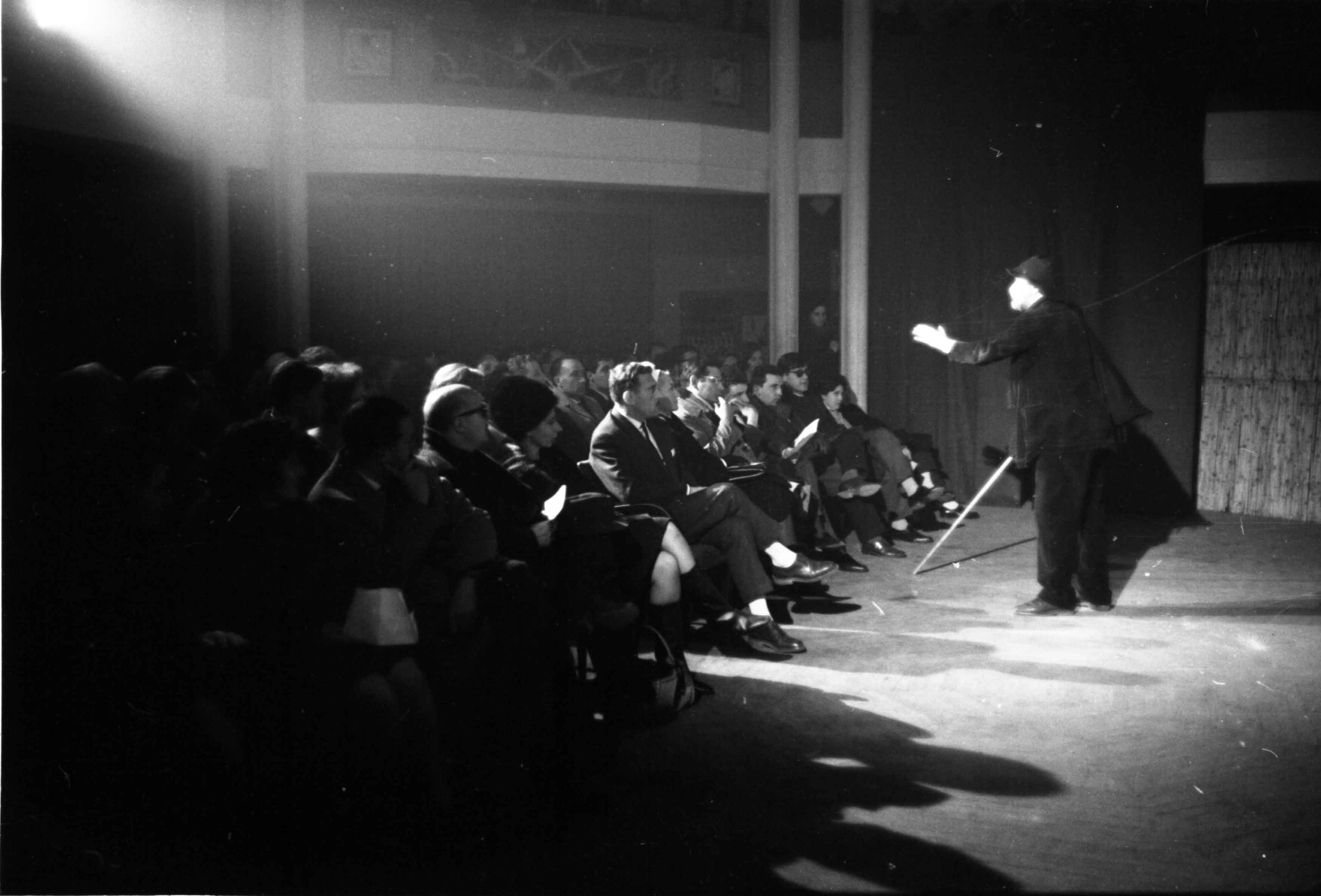 Fotografia. Andreu Basté. Gent de Sinera. Cúpula Coliseum, 19/12/1963