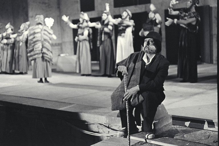 Fotografia. Pau Barceló. Primera història d'Esther. Teatre Grec. 1977