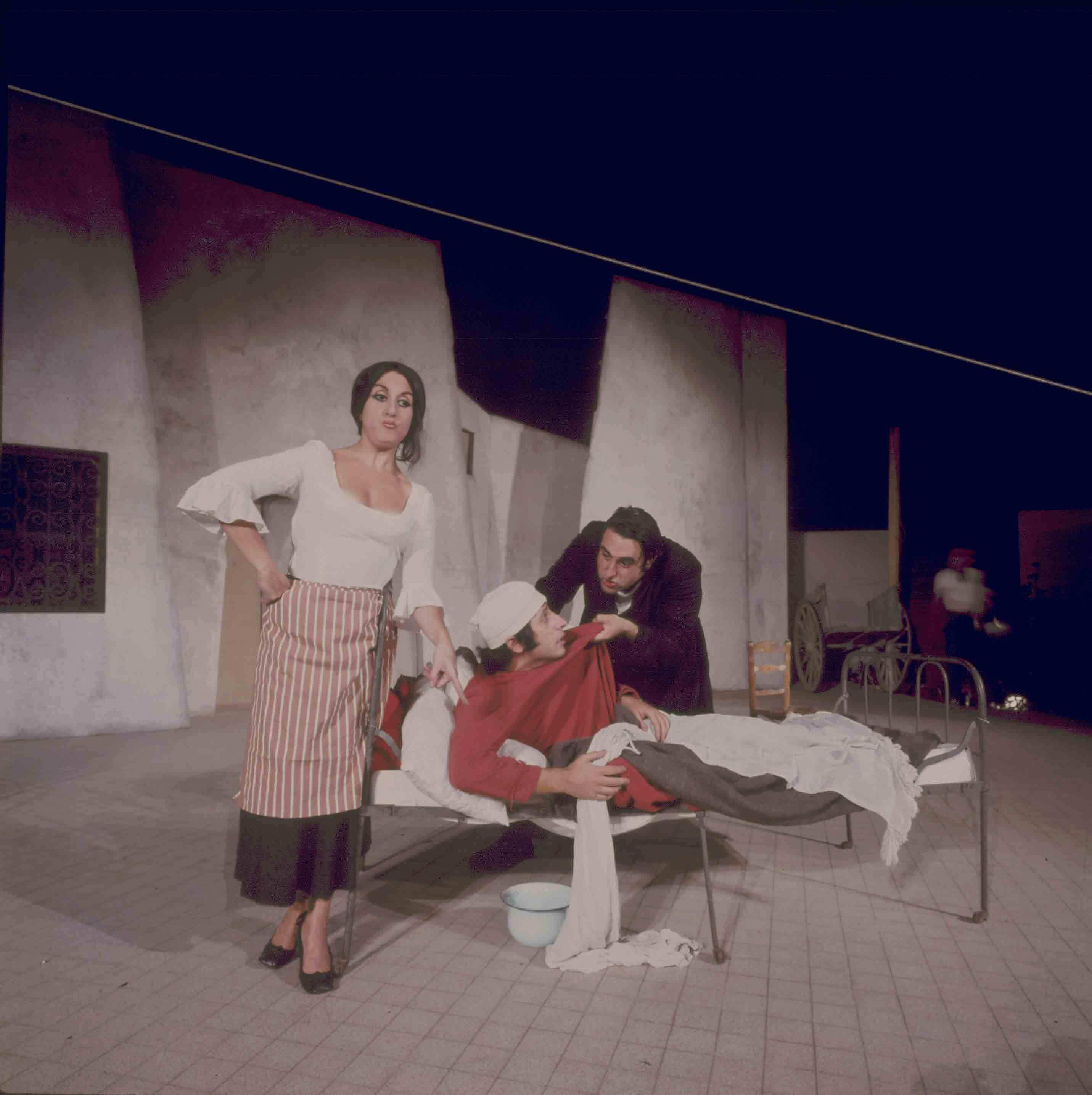 Fotografia. Pau Barceló. Ronda de mort a Sinera. Companyia Adrià Gual. Teatre Romea, 1970